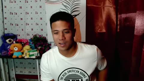 Snapshot of ur_pinoydave chatting on January 21, 2025, 3:32 pm Dave online show from January 21, 2025, 3:32 pm