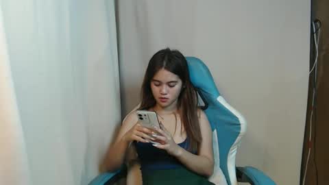 Snapshot of ur_prettyangel chatting on February 16, 2026, 1:07 pm ur_prettyangel online show from February 16, 2026, 1:07 pm