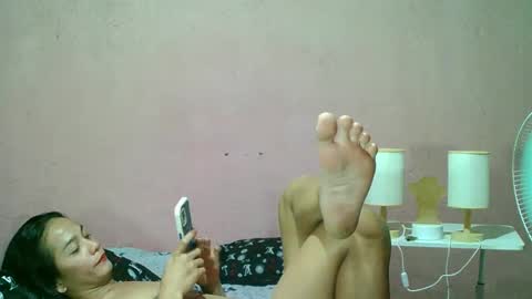 ur_sexybabe_ehra online show from January 19, 2025, 12:50 pm