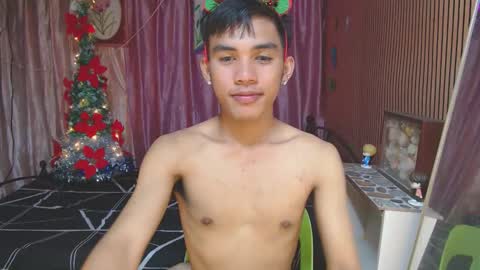 Snapshot of ur_shan21 chatting on December 17, 2025, 3:40 pm ur_shan21 online show from December 17, 2025, 3:40 pm