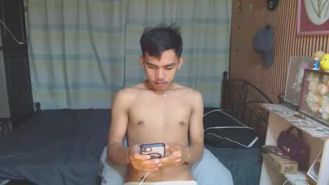 ur_shan21 online show from February 12, 2026, 7:09 pm