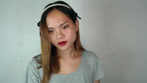 urasian_crisa online show from May 11, 2026, 1:17 pm