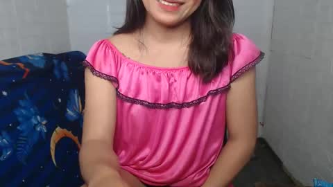 Snapshot of urasian_dreamgirl69 chatting on November 24, 2025, 3:12 pm bela online show from November 24, 2025, 3:12 pm