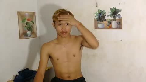 urasian_jomarie online show from July 8, 2026, 2:21 pm