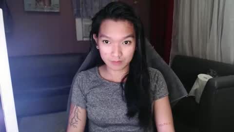 NEWRA  ALLISON online show from October 23, 2025, 7:29 am