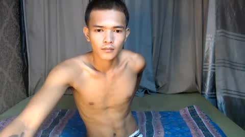 Snapshot of urasian_rey chatting on June 29, 2026, 10:26 am urasian_rey online show from June 29, 2026, 10:26 am