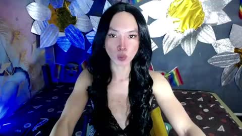 Snapshot of urasian_slut_yana chatting on July 5, 2026, 10:17 pm yana online show from July 5, 2026, 10:17 pm