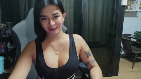 Snapshot of urasiandreamgirlxxx chatting on November 10, 2025, 10:14 am jess online show from November 10, 2025, 10:14 am