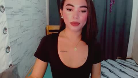 Snapshot of urasiangirl01 chatting on February 5, 2026, 11:04 am yesha online show from February 5, 2026, 11:04 am