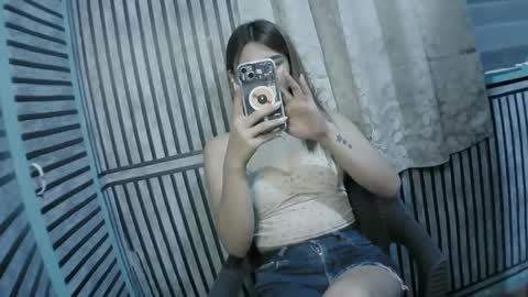 urasianmikayxx online show from January 16, 2025, 11:48 am