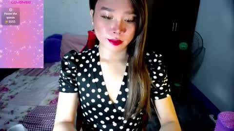 KENDRA online show from October 19, 2025, 3:40 am