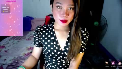 Snapshot of urasiansweet_cummer chatting on October 24, 2025, 6:59 pm KENDRA online show from October 24, 2025, 6:59 pm