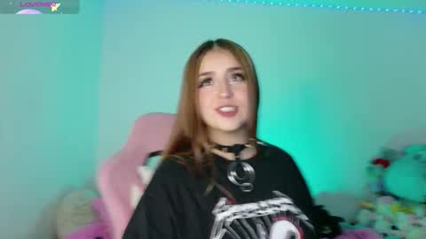 Danielle  online show from November 16, 2025, 3:01 am