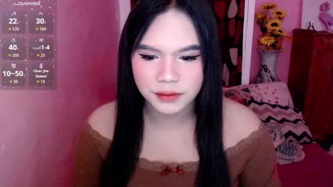 Snapshot of urbabysofia0305 chatting on December 23, 2025, 7:06 am Sofia online show from December 23, 2025, 7:06 am