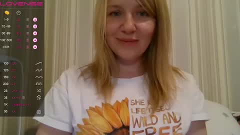 Snapshot of urbadkitty chatting on February 15, 2025, 6:23 pm urbadkitty online show from February 15, 2025, 6:23 pm