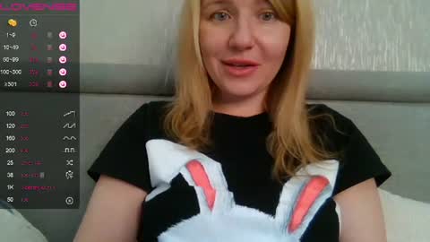 Snapshot of urbadkitty chatting on February 24, 2025, 6:27 am urbadkitty online show from February 24, 2025, 6:27 am