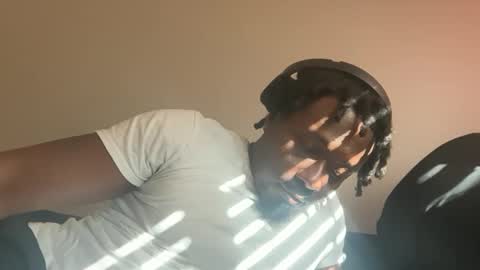 urbandick5 online show from November 22, 2025, 8:08 pm