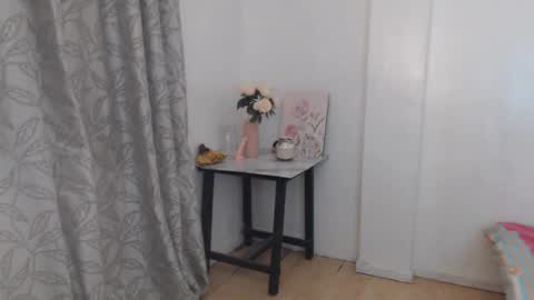 Snapshot of urcuteguy_jhonx chatting on September 15, 2025, 3:12 pm Dannie online show from September 15, 2025, 3:12 pm
