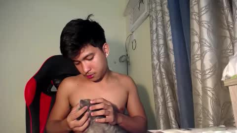 Snapshot of urcuteguy_jhonx chatting on October 13, 2025, 3:56 pm Dannie online show from October 13, 2025, 3:56 pm