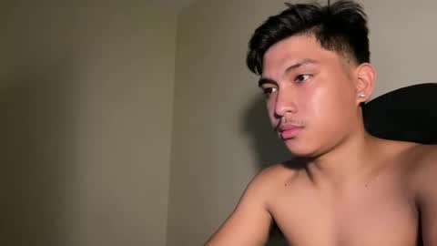 Snapshot of urcuteguy_jhonx chatting on October 22, 2025, 8:14 am Dannie online show from October 22, 2025, 8:14 am