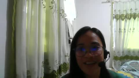 Jen online show from February 10, 2025, 6:09 am