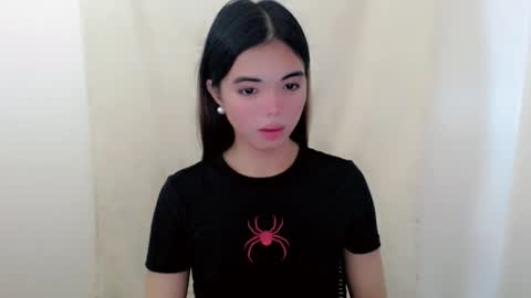 urcutie_ayah online show from November 3, 2025, 7:31 am