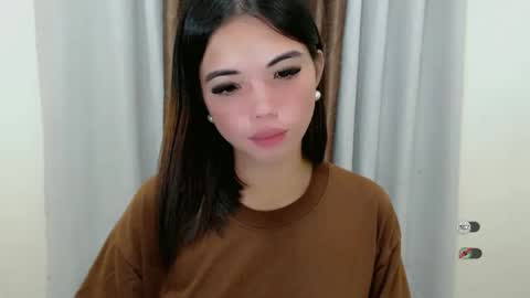 urcutie_ayah online show from November 11, 2025, 8:31 pm
