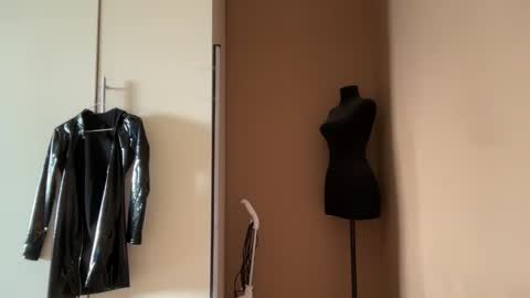 Snapshot of urdevilbaby chatting on February 7, 2026, 7:23 am Margo online show from February 7, 2026, 7:23 am