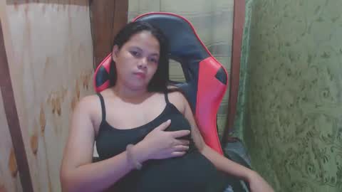 Snapshot of urdimplegurl chatting on November 15, 2025, 3:30 pm urdimplegurl online show from November 15, 2025, 3:30 pm