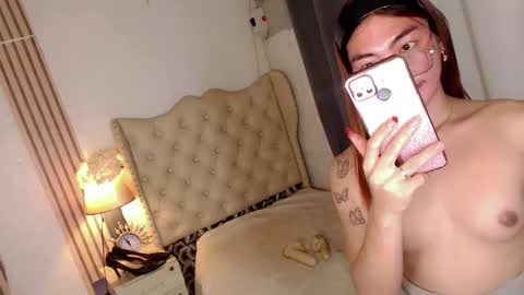 Snapshot of urdream_bride chatting on February 2, 2025, 11:32 pm urdream_bride online show from February 2, 2025, 11:32 pm