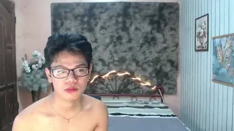 Snapshot of urdreamboy_doms chatting on August 2, 2026, 5:06 am urdreamboy_doms online show from August 2, 2026, 5:06 am