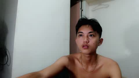 Snapshot of urdreamboy_prince chatting on June 24, 2026, 11:53 am urdreamboy_prince online show from June 24, 2026, 11:53 am