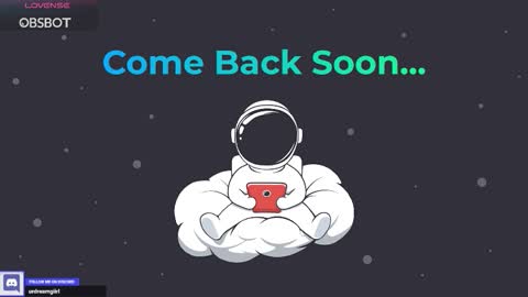 Snapshot of urdreamgiirl chatting on November 19, 2025, 10:21 pm Mia Miller online show from November 19, 2025, 10:21 pm