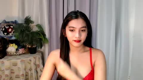 Snapshot of urdreamgirl_ chatting on March 6, 2025, 9:14 am Trixie online show from March 6, 2025, 9:14 am