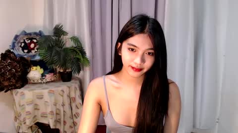 Snapshot of urdreamgirl_ chatting on March 8, 2025, 3:06 am Trixie online show from March 8, 2025, 3:06 am