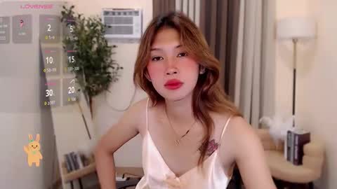 Snapshot of urdreamgirl_mika27 chatting on April 28, 2026, 4:06 am MIKA online show from April 28, 2026, 4:06 am