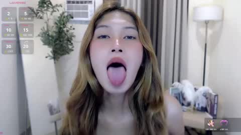 Snapshot of urdreamgirl_mika27 chatting on July 3, 2026, 7:04 am MIKA online show from July 3, 2026, 7:04 am