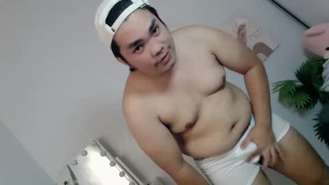 ure_fattytoy143 online show from July 2, 2026, 5:02 am