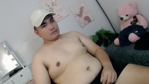 ure_fattytoy143 online show from July 13, 2026, 4:26 am