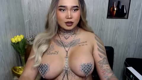 Maxxie online show from July 4, 2026, 4:13 pm