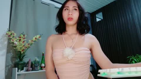 urfave_bbgirl online show from February 18, 2026, 11:17 am