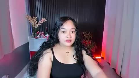 Scarlet online show from November 15, 2025, 2:20 am