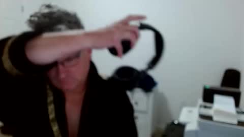 Snapshot of urfavteach50 chatting on November 26, 2025, 12:17 pm Gregor online show from November 26, 2025, 12:17 pm