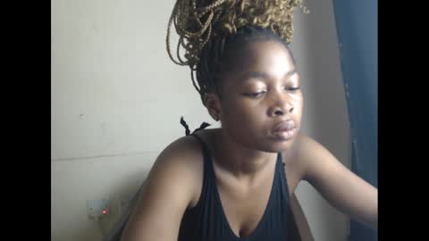 Snapshot of urflirtydoll chatting on January 22, 2025, 6:31 am urflirtydoll online show from January 22, 2025, 6:31 am