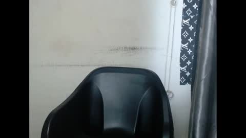 Snapshot of urflirtydoll chatting on January 29, 2025, 11:56 pm urflirtydoll online show from January 29, 2025, 11:56 pm