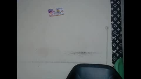 Snapshot of urflirtydoll chatting on February 2, 2025, 4:54 pm urflirtydoll online show from February 2, 2025, 4:54 pm