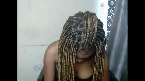 Snapshot of urflirtydoll chatting on February 4, 2025, 8:06 pm urflirtydoll online show from February 4, 2025, 8:06 pm