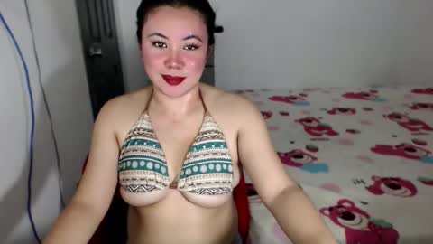 Snapshot of urgirl_elisse chatting on May 7, 2026, 1:44 am ELISSE online show from May 7, 2026, 1:44 am