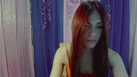 Snapshot of urgirl_leah chatting on September 23, 2025, 8:50 am Leah online show from September 23, 2025, 8:50 am