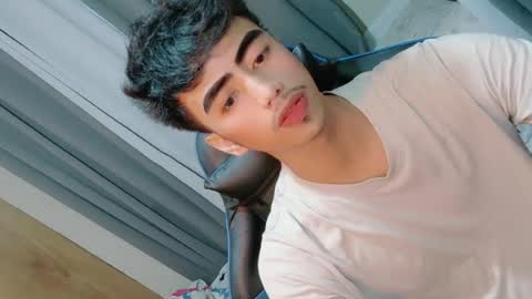 urguy_francis online show from July 1, 2026, 9:00 am